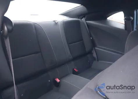 2013 Chevrolet Camaro 2Ls z USA, uszkodzony, nr VIN 2G1FA1E3XD9105164